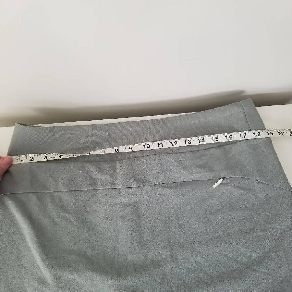 NWT Grey Cutter & Buck Pacific Performance Pull On Skort Size XL Outdoor Hiking - Picture 3 of 14